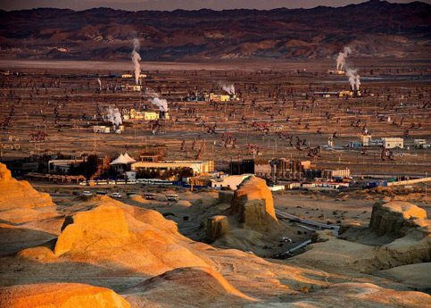 油田工業 油田工業